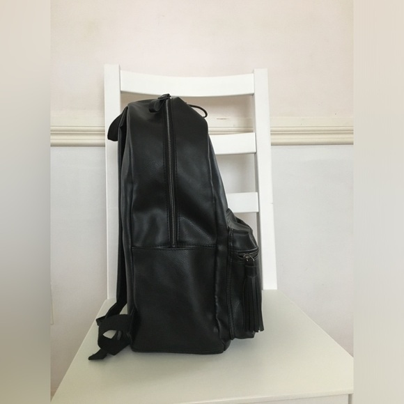 Faux leather backpack - Picture 4 of 7